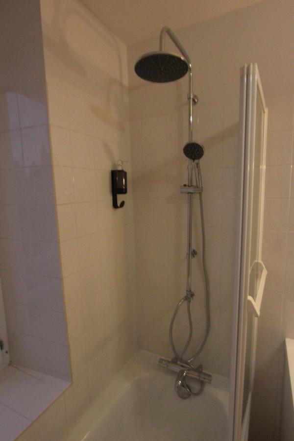 Loudeac : Appartement T2 Chaleureux Centre Ville Экстерьер фото